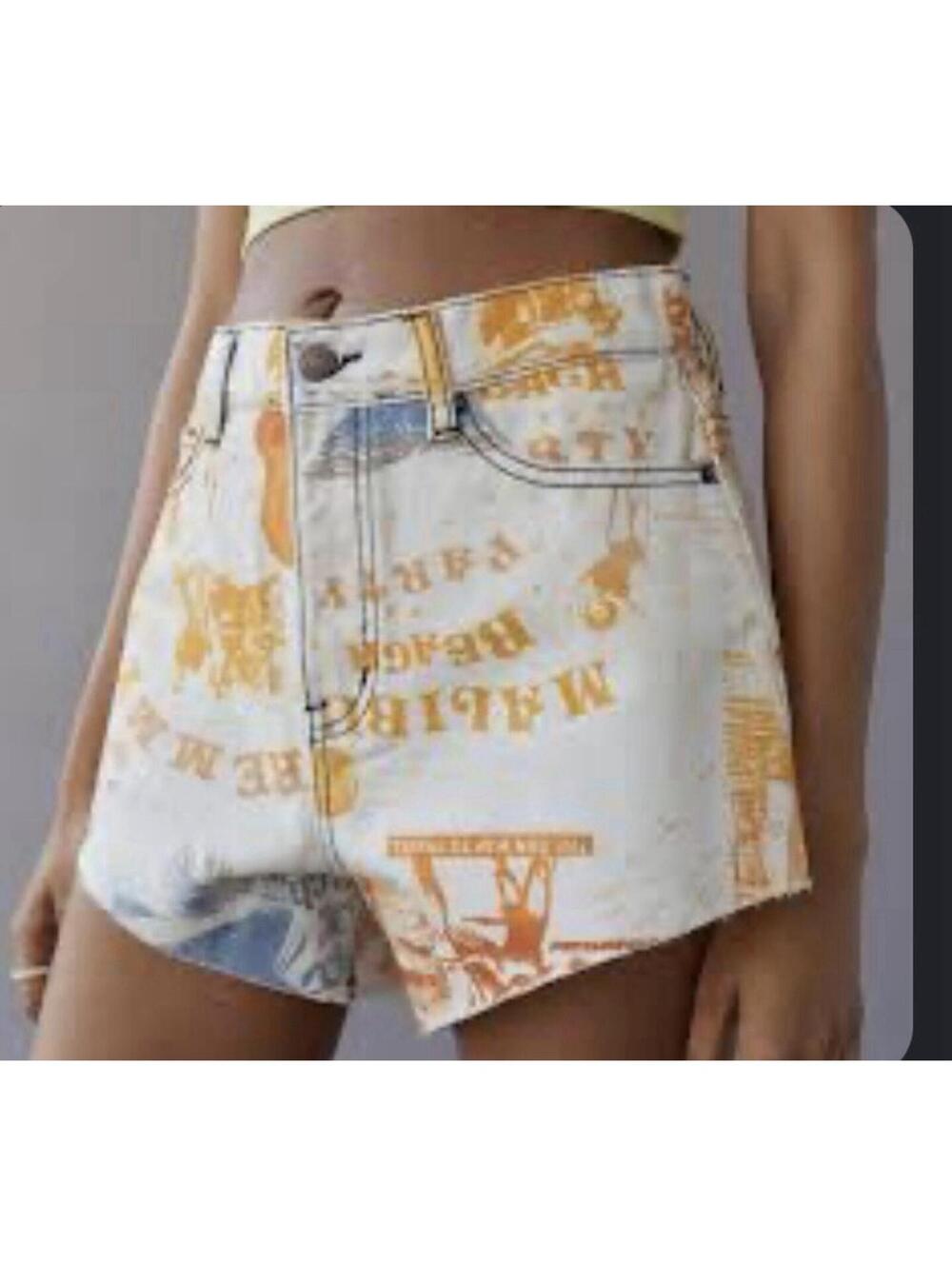 NWT BDG Urban Outfitters Newspaper Print A-Line Denim Shorts Malibu Beach 25